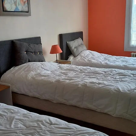 Сasa de vacaciones Maison Confortable Avec Jardin, Proche Centre-ville Et Circuit 24h Du Mans - Fr-1-410-271 Le Mans