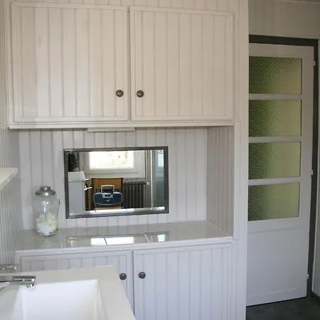 Dom wakacyjny Maison Confortable Avec Jardin, Proche Centre-ville Et Circuit 24h Du Mans - Fr-1-410-271 Le Mans