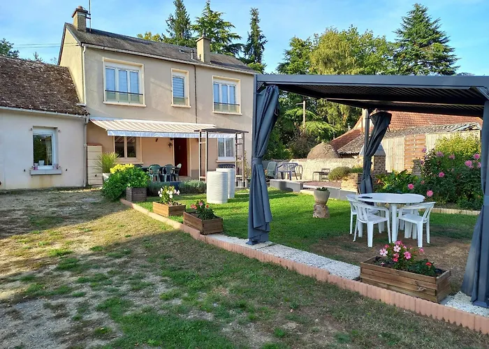 Сasa de vacaciones Maison Confortable Avec Jardin, Proche Centre-ville Et Circuit 24h Du Mans - Fr-1-410-271