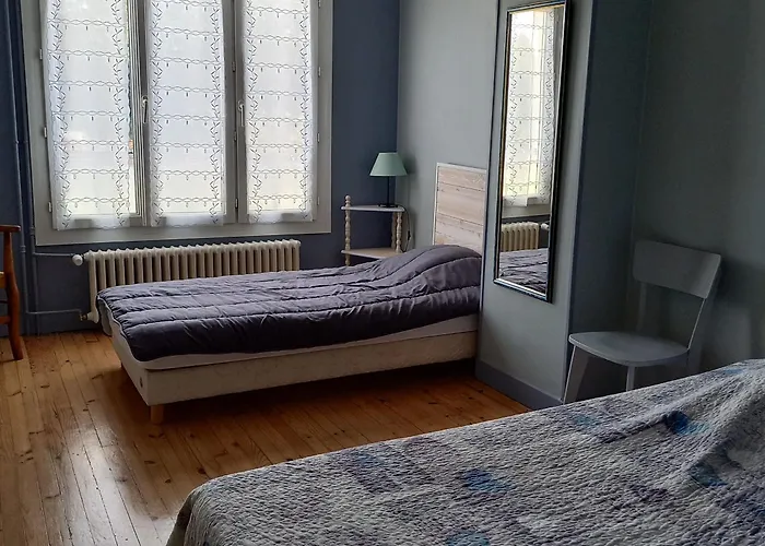 Maison Confortable Avec Jardin, Proche Centre-ville Et Circuit 24h Du Mans - Fr-1-410-271